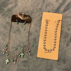 2 necklaces with matching earrings